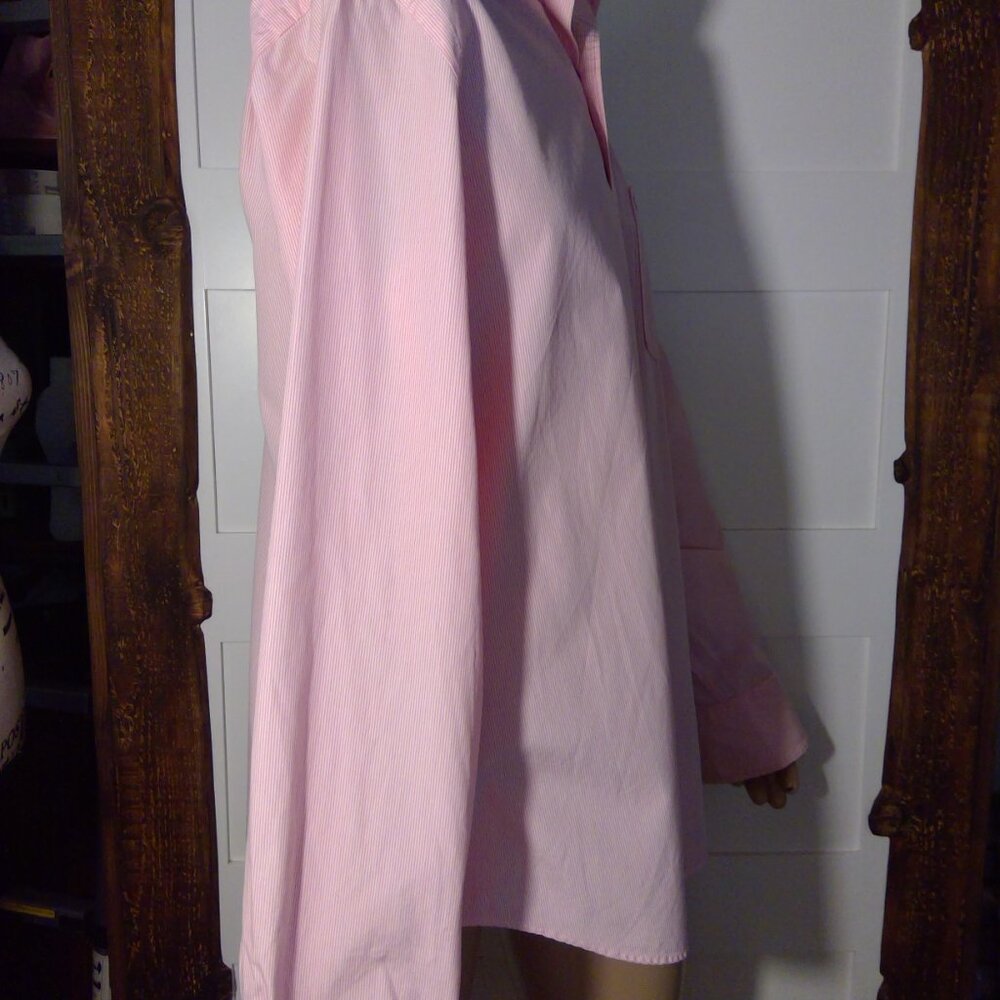 Abercrombie & Fitch Men's Pink Pinstripe Dress Shirt